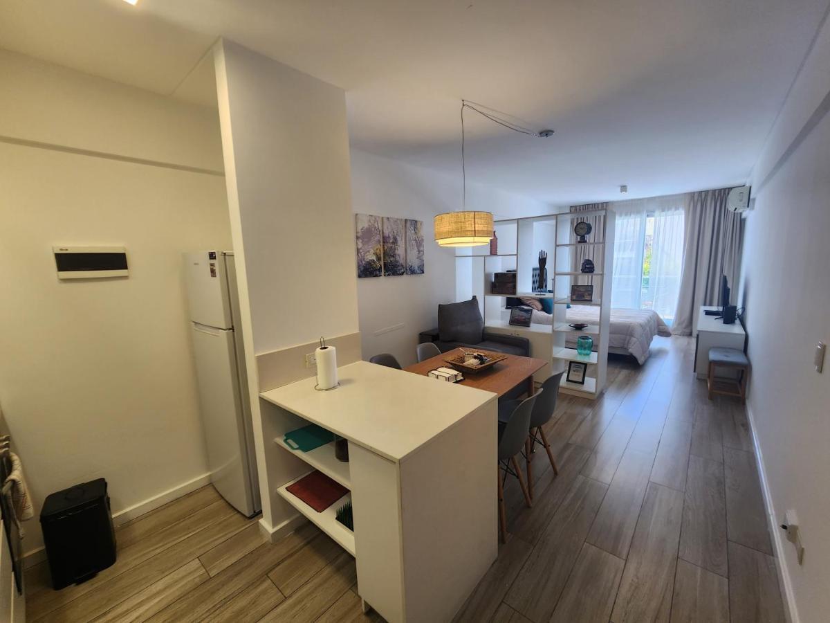 Exclusivo Estudio A Metros De La Rural Y La Embajada Buenos Aires